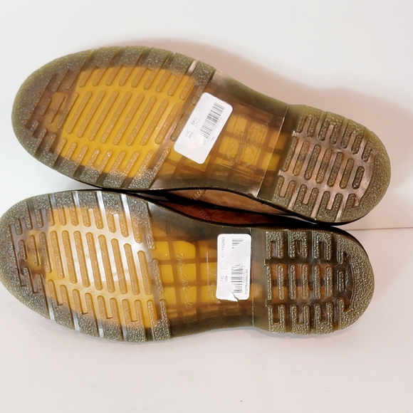 NWT Dr Marten The Original AdrianNubuck Suede Tassel Lug Sole Loafer Size 9 - Picture 9 of 11